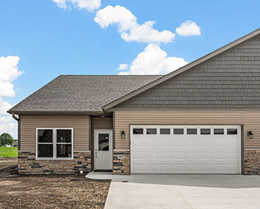 605 Northwood Place<br />Janesville, MN 56048